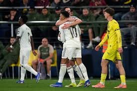 纸片人射击卡拉彼丘迎来首个周年，清凉夏日海量福利不玩不行